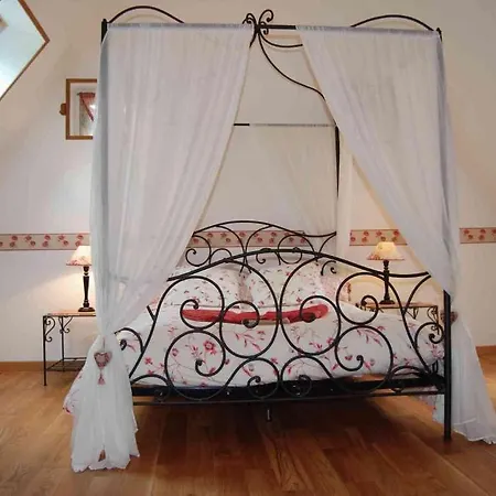 Bed and breakfast Le Clos Des Tilleuls La Vendelée